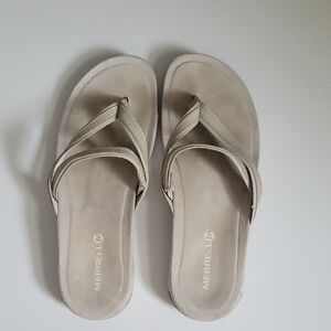Merrell Terran Ari Post Sandals, Cream color. size 9
